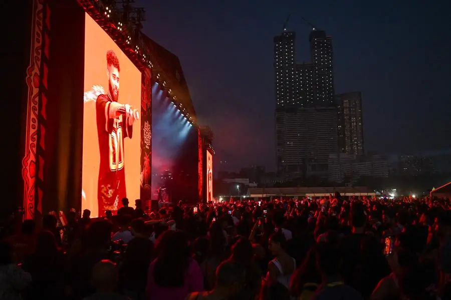 Billie Eilish - What Was I Made For? (Live from Lollapalooza Chicago 2023)  - YouTube