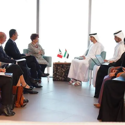 ثاني الزيودي يلتقي وفداً من المكسيك لتعزيز التعاون في مجالات التجارة والاستثمار والزراعة والصناعة والتكنولوجيا والخدمات المالية