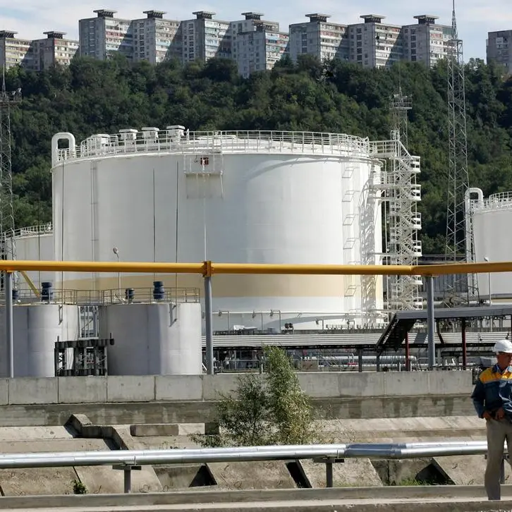 Oil retreats as US and China growth concerns weigh
