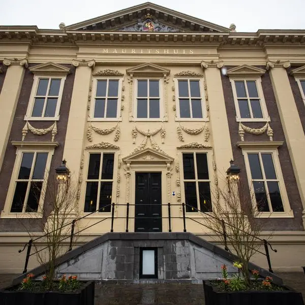 Dutch display 'plundered art' in new show