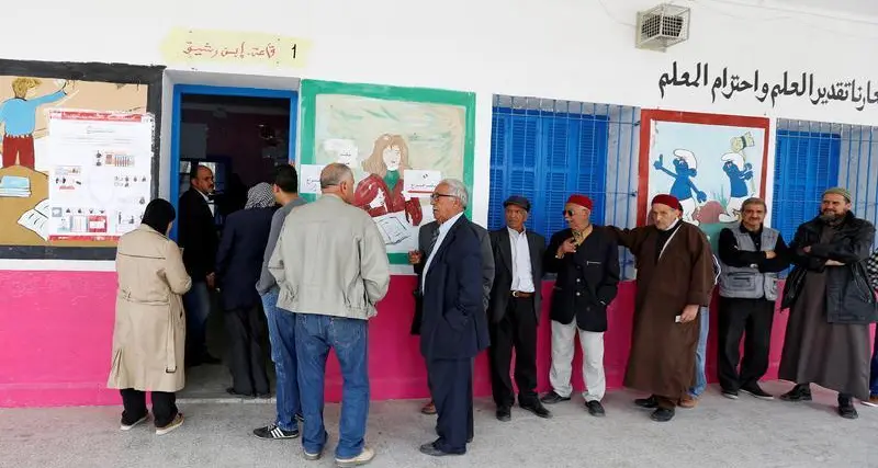 مُحدث- التونسيون يصوتون في جولة الإعادة لانتخاب برلمانهم