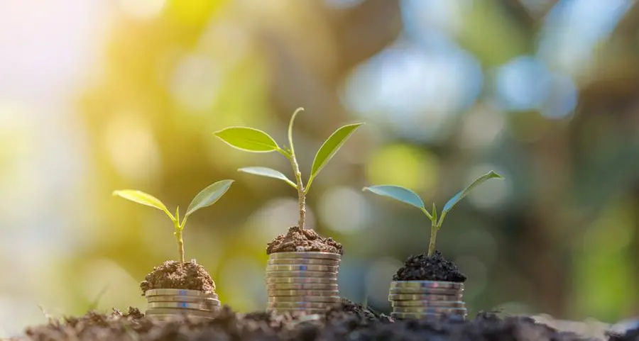 Abu Dhabi’s Dhafrah PV2 Energy prices $870.75mln green bond