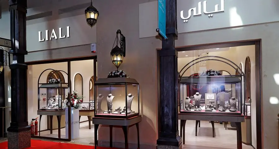 Liali shines brighter: New boutique, brand identity and collection to start a new era