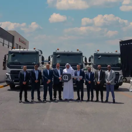 FAMCO Qatar signs major agreement to supply 25 Volvo heavy-duty FMx460 4x2 trucks to Al Nasr Holding