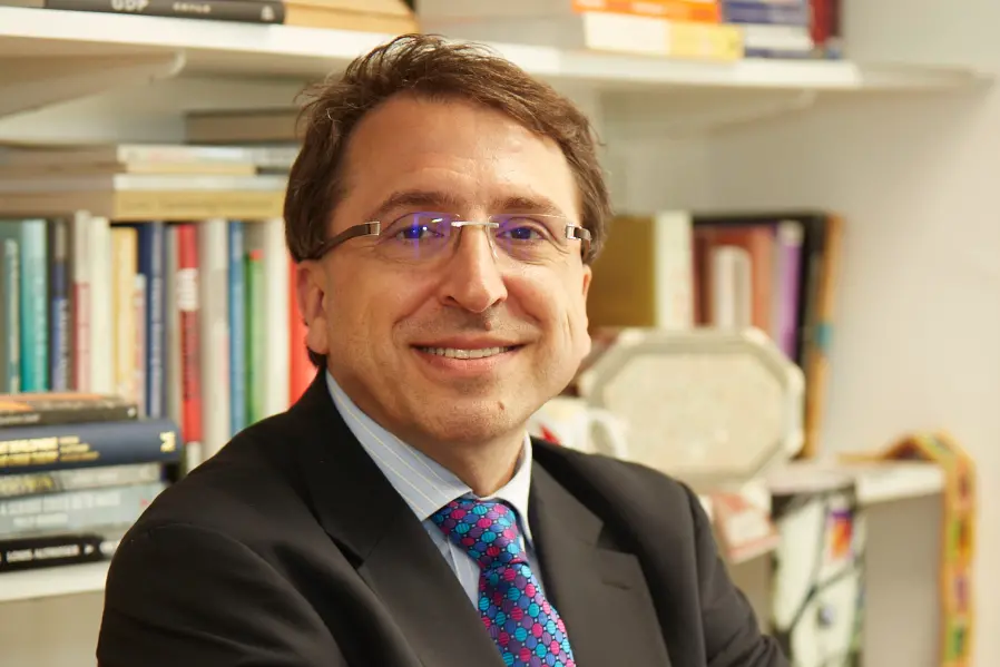 Professor Asutay wins 2024 IsDB prize for impactful achievement in islamic economics