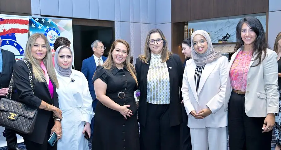 Gulf Bank showcases its pioneering experience in sustainability and women's empowerment