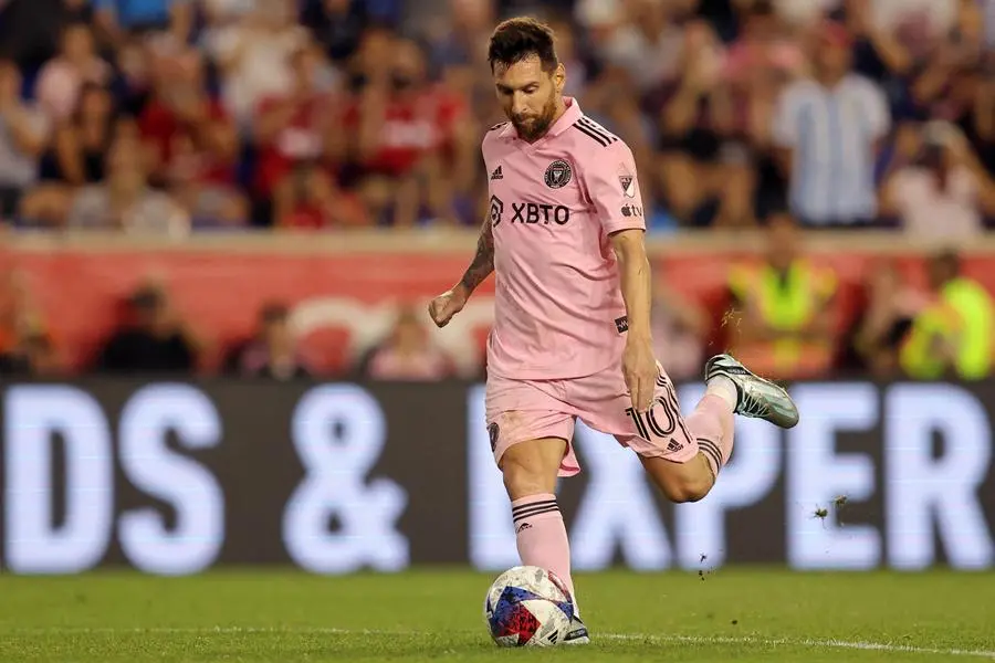 Lionel Messi scores in MLS debut as Inter Miami beat Red Bulls