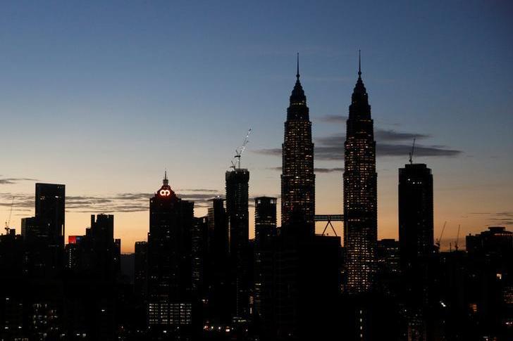 马来西亚经济可能在第四季度扩张，但前景阴云