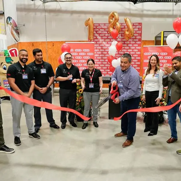 H-E-B opens additional e-commerce fulfillment center featuring Swisslog automation