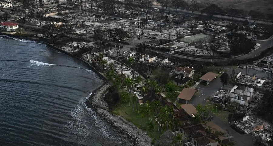 'Thousands' left homeless by Hawaii wildfire: governor