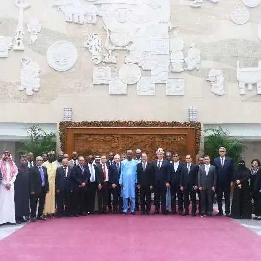 An OIC high-level delegation visits China