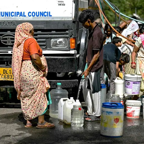 Experts warn of heat risks as India's temperatures climb again
