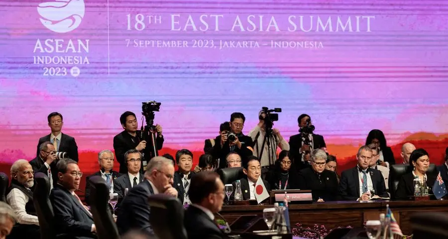 World leaders talk trade, security in ASEAN-led summit