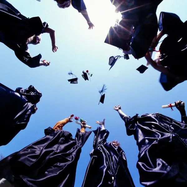 Saudi woman, aged 70, obtains university degree after a hiatus of 46 years