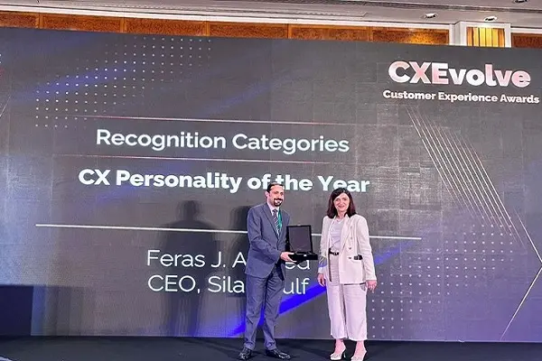 Feras J. Ahmed ,CEO of Silah Gulf receiving the award. Image Courtesy: Silah Gulf