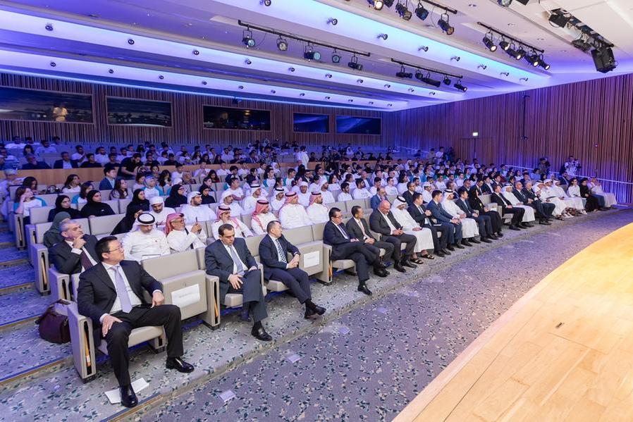 10 Omani students participating in the 2023 Huawei Seeds for the Future