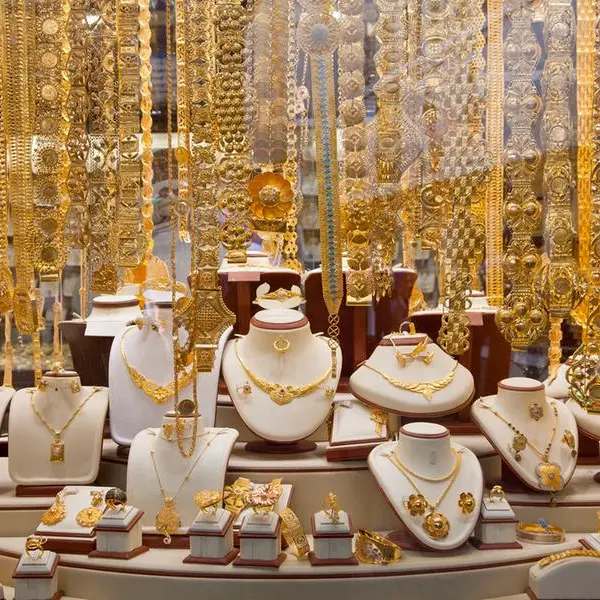 UAE: Gold prices trade higher at the start of the week