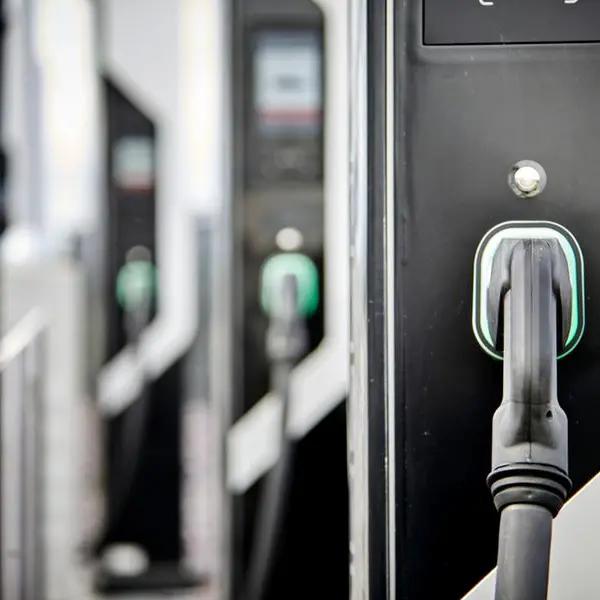 Oman firms team up on EV charging, alternative fuels deal