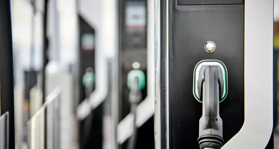 Oman firms team up on EV charging, alternative fuels deal