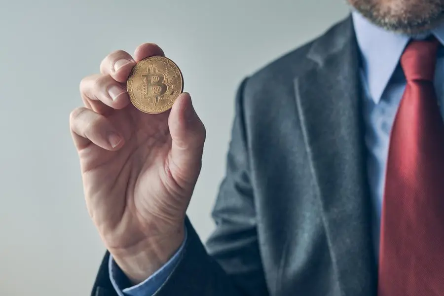 Peccala is the cryptocurrency investment platform that provides tokenized crypto Robo-investor services
