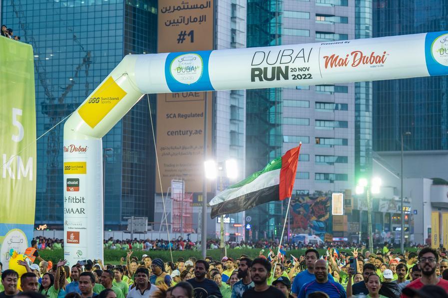 Dubai Run transforms Sheikh Zayed Road into a giant running track