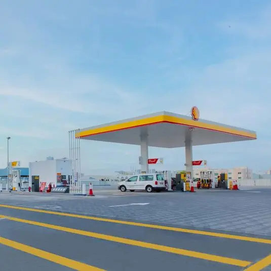 Shell Oman inaugurates new service stations and celebrates 50th Shell select opening