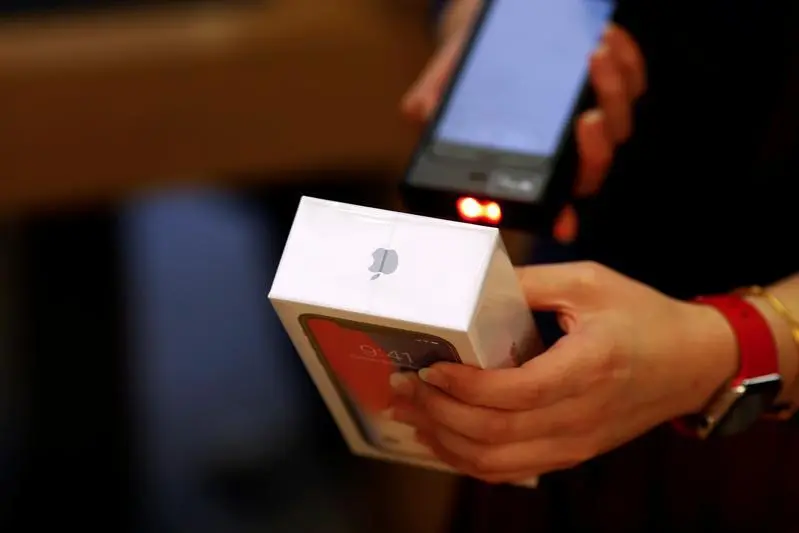 A new iPhone X is sold at an Apple Store in Beijing, China November 3, 2017. REUTERS/Damir Sagolj , Reuters Images