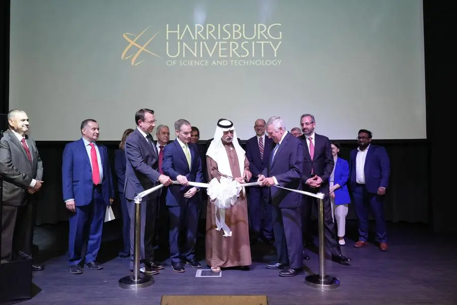 <p>Sheikh Nahyan bin Mubarak inaugurates Harrisburg University in Dubai Knowledge Park</p>\\n
