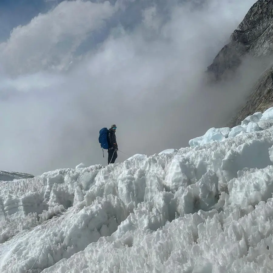 Everest records tumble as season ends with eight dead