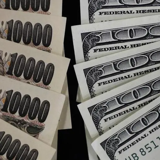 Dollar climbs with no end in sight for Iran war; yen at 20-month low