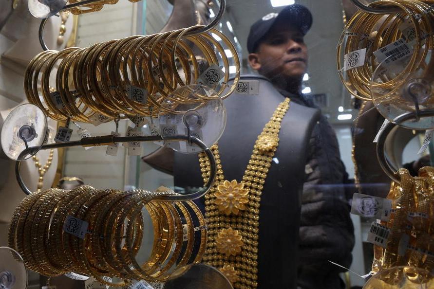 Gold prices in Egypt maintain gains on Sunday