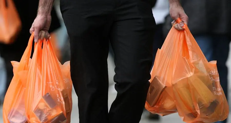 UAE: Second phase of ban on single-use consumer plastic products and bags begins