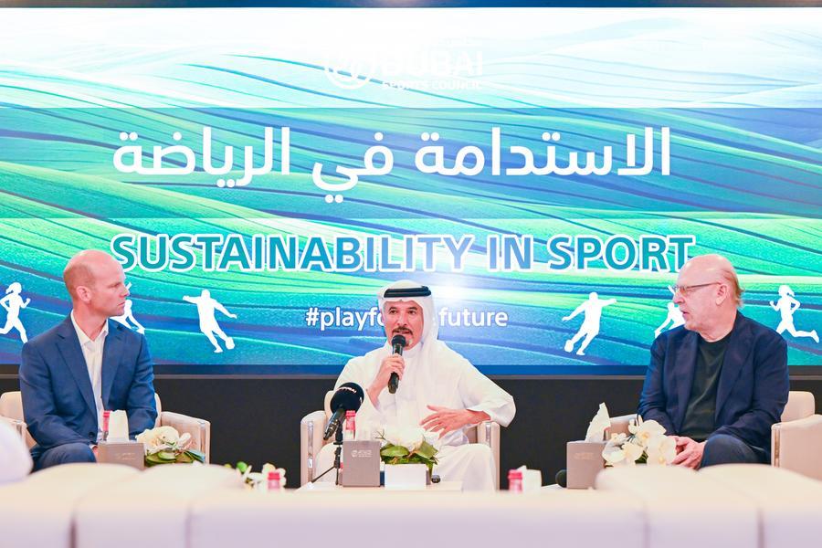 فريق “أفاعي الصحراء” ومجلس دبي الرياضي يتعاونان في مشروع استدامة رائد