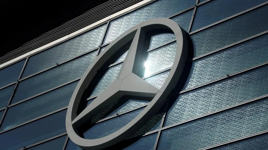 Under pressure in China, Mercedes trims profit outlook