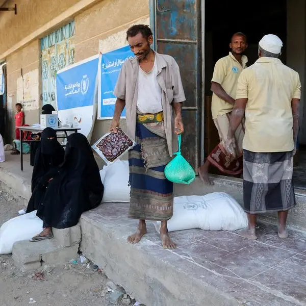 Ramadan: Oman sends over 26,000 food parcels to Yemen