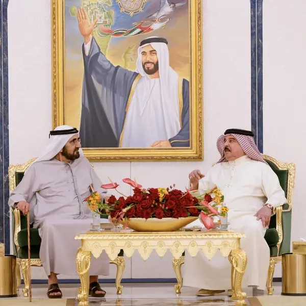 Mohammed bin Rashid meets with King of Bahrain