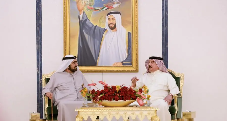 Mohammed bin Rashid meets with King of Bahrain