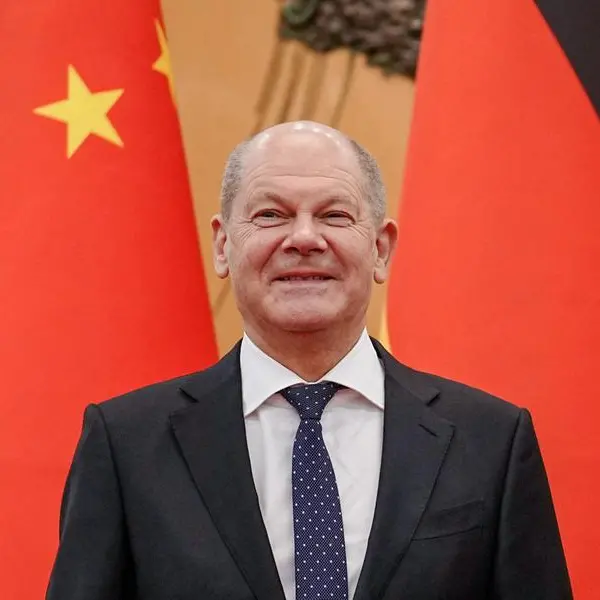 Scholz walks tightrope on trade and politics in China
