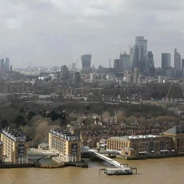 UK leases barge to house 500 asylum seekers