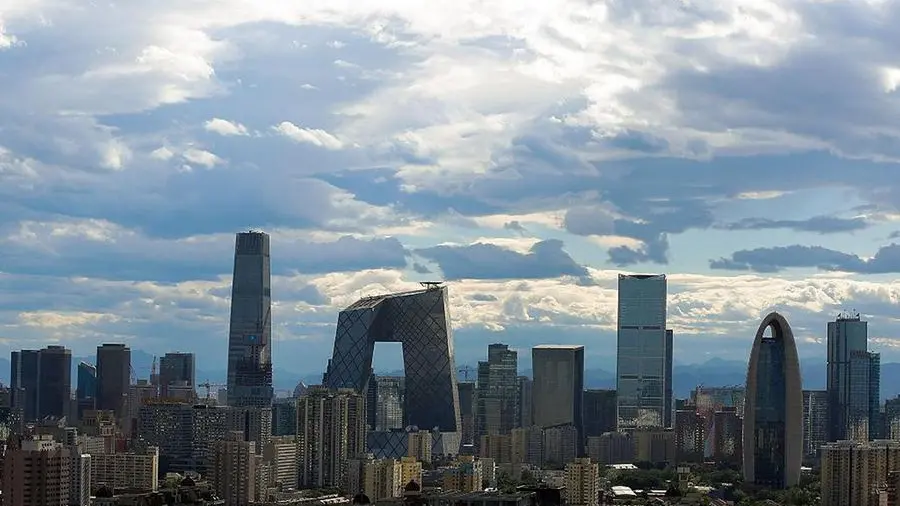 China’s clean energy revenue hits 42.6% in 2025