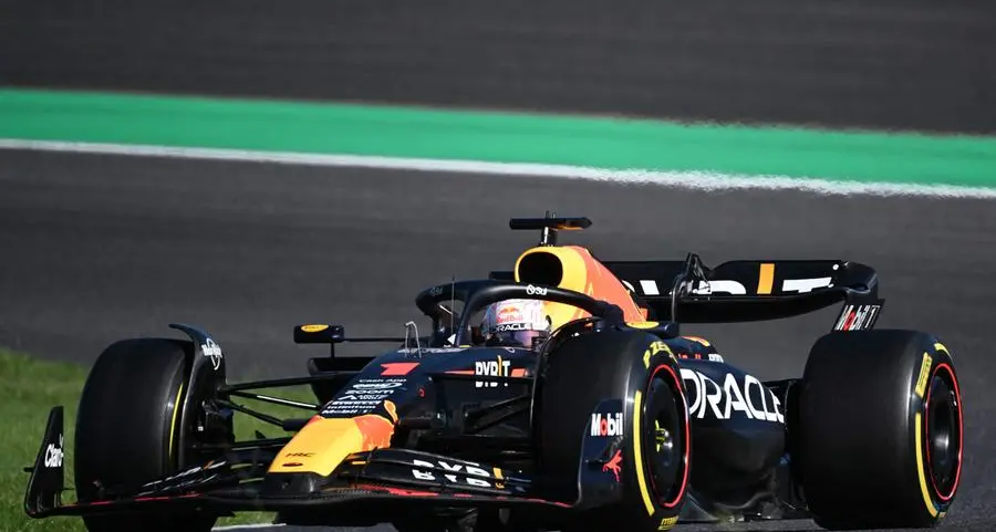 Verstappen wins Japanese GP, Red Bull clinch title