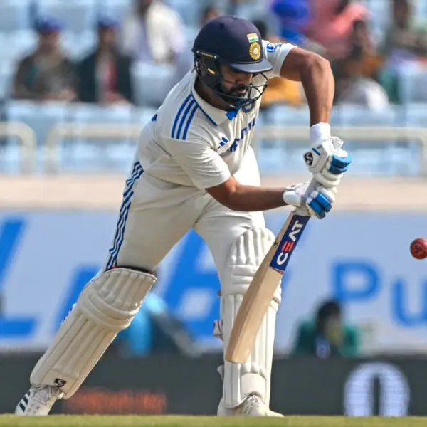 India 118-3 at lunch chasing 192 to win England series