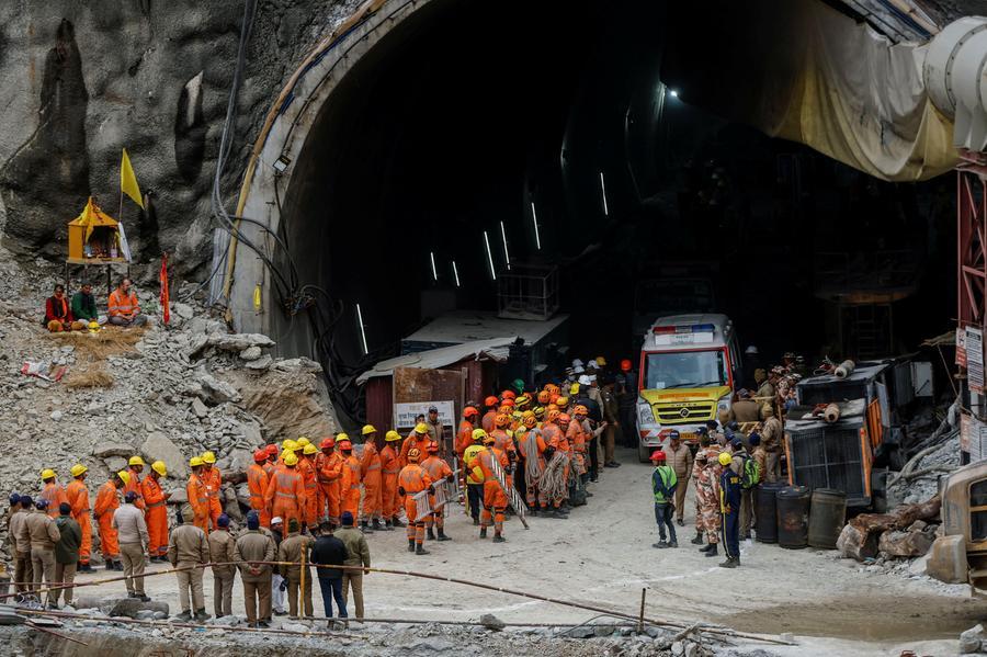 Indian Rescuers Break Through Tunnel Debris To Evacuate Trapped Workers