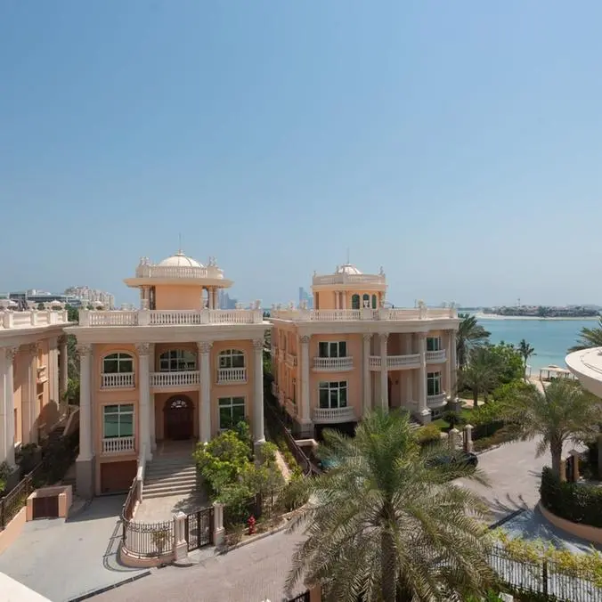 فيلا في رافلز النخلة تباع بقيمة 52 مليون درهم إماراتي