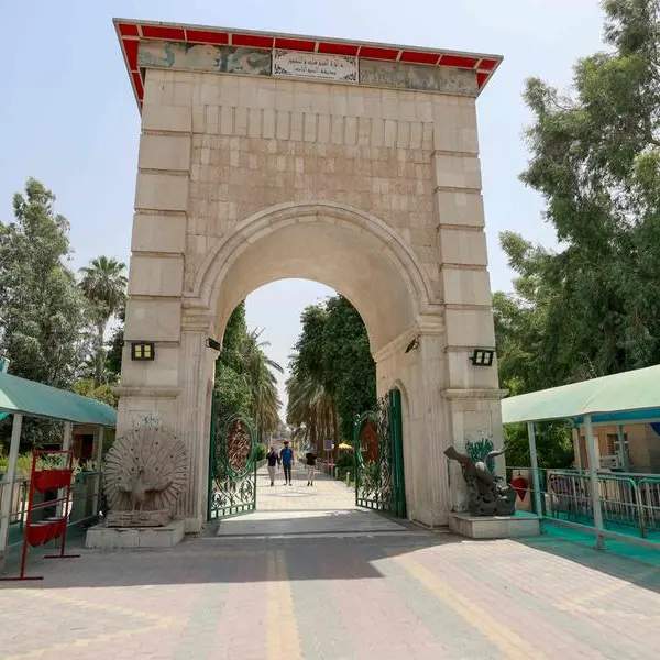 Baghdad zoo animals suffer as mercury hits 50 degrees