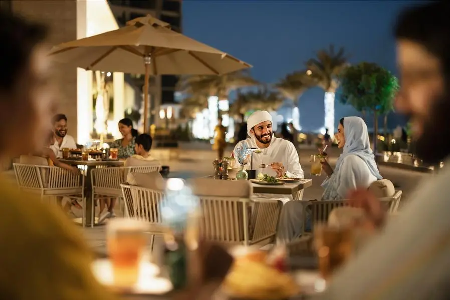 حياكم في أبوظبي" تكشف عن حملتها الصيفية ومنتجات سياحية جديدة خلال معرض سوق السفر العربي 2023