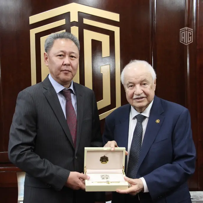 Abu-Ghazaleh and Kazakhstan Ambassador to Jordan discuss economic cooperation