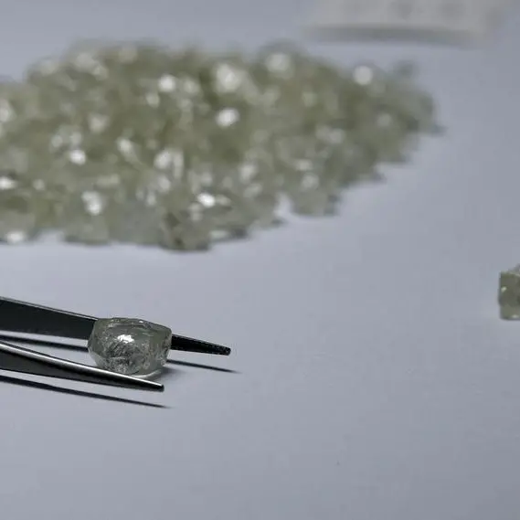 Botswana plans extra diamond sales route after De Beers deal