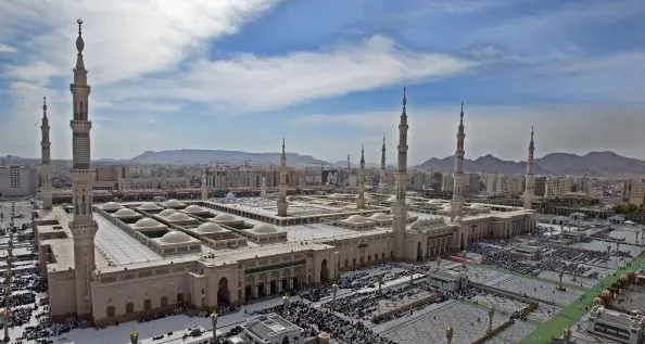 Saudi: New energy projects to be implemented in holy sites soon