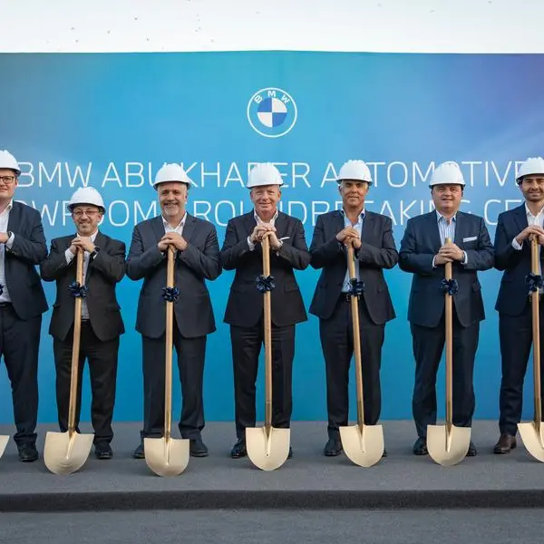 أبو خضر للسيارات تعلن عن إنشاء صالة عرض BMW Retail.Next في الأردن
